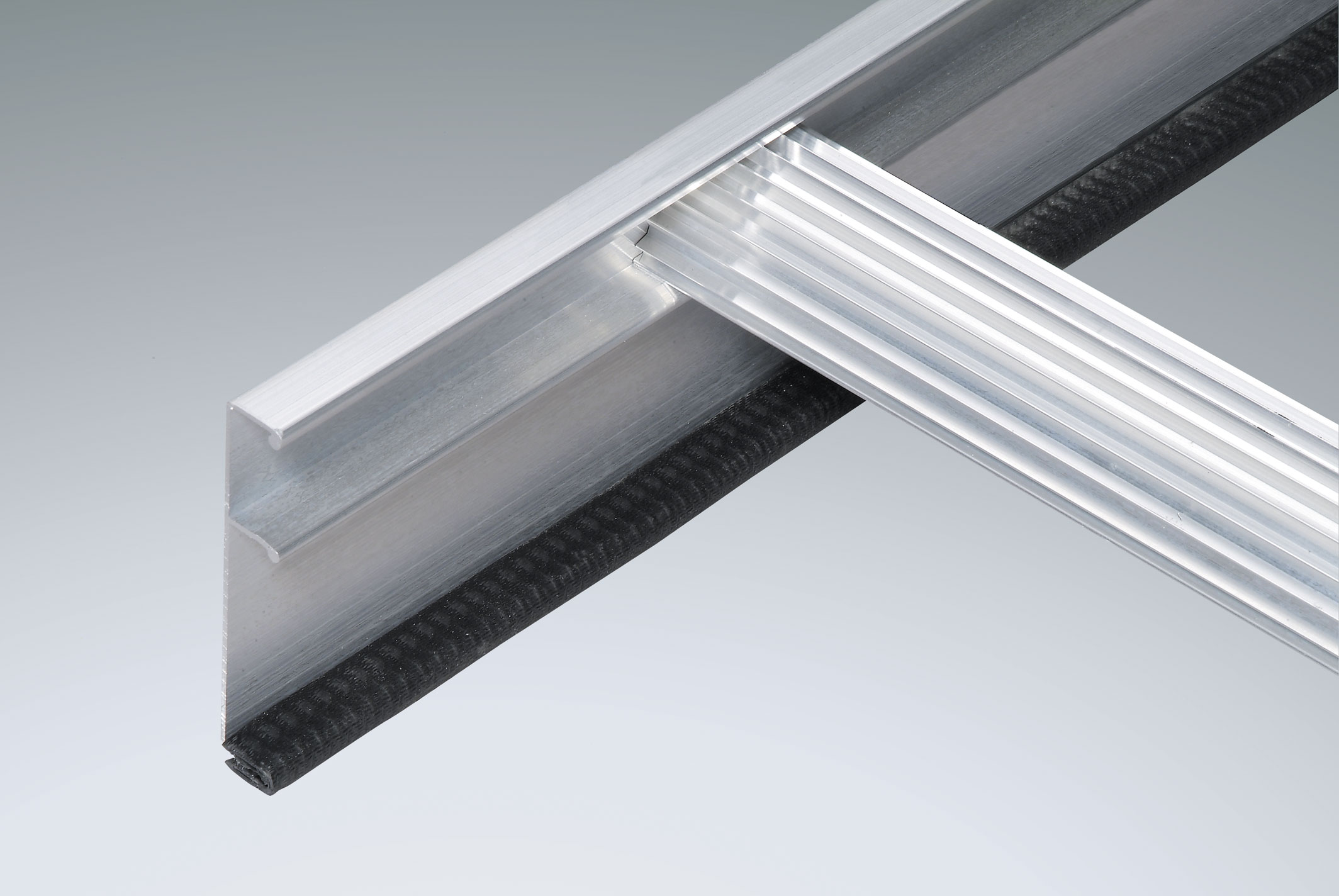 Schutzgummi für Kaminkehrer-Auflegeleiter: Effektiver Schutz für Dachziegel